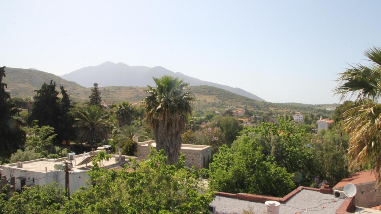 Eski Datca Pansiyon ภายนอก รูปภาพ
